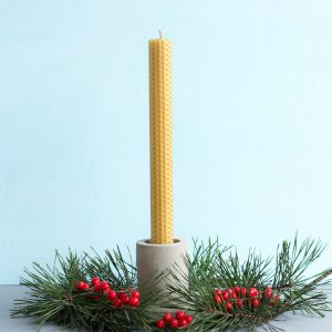 🇱🇹 Natūralaus vaško žvakė PAGAMINTA VIDUTĖS (20 cm)